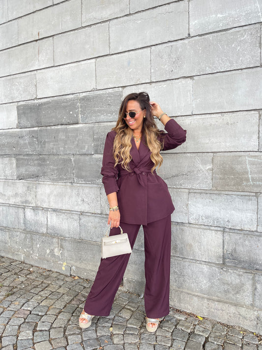 Love Story Burgundy