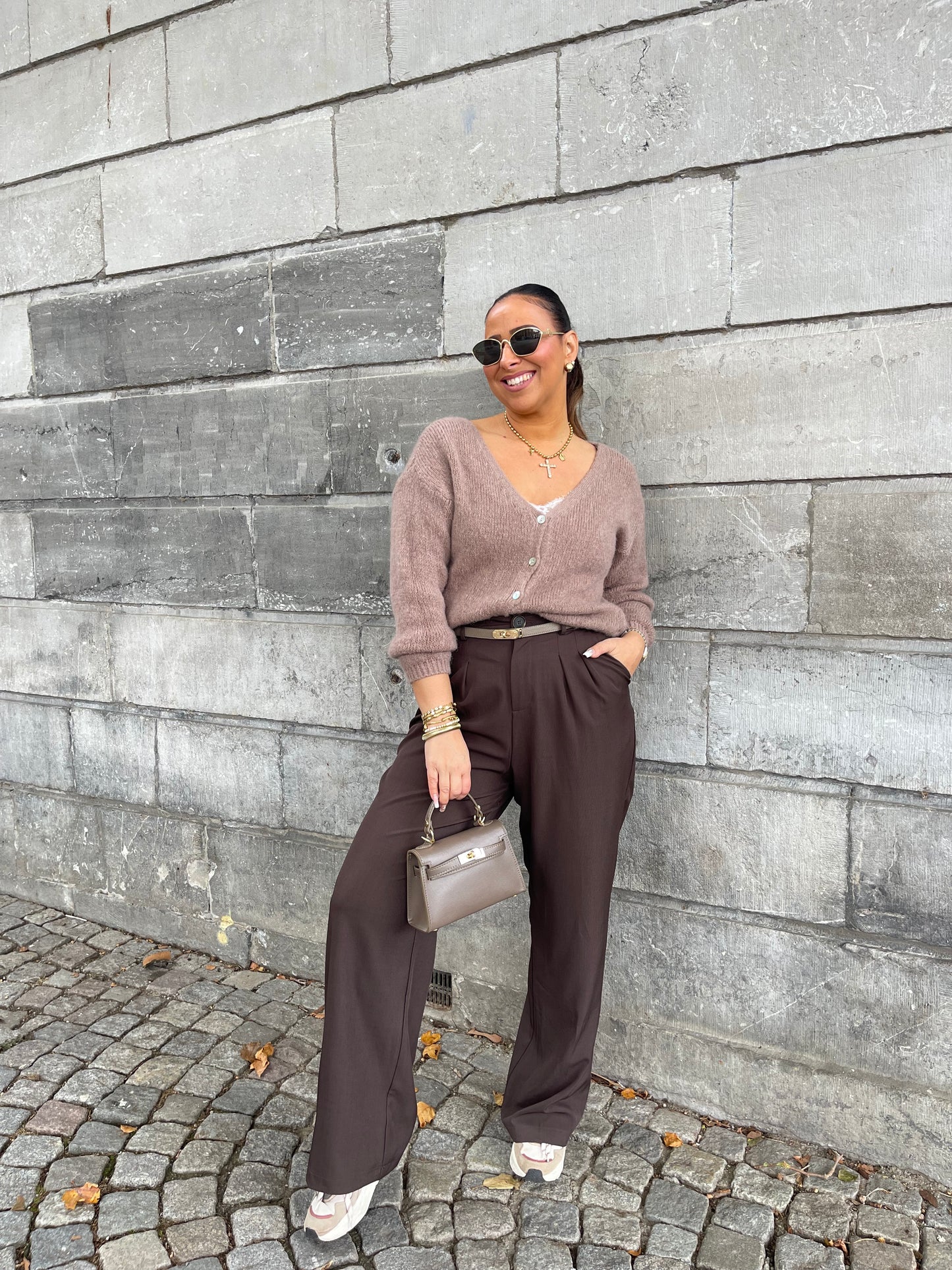 Love The Vibes Cardigan Taupe