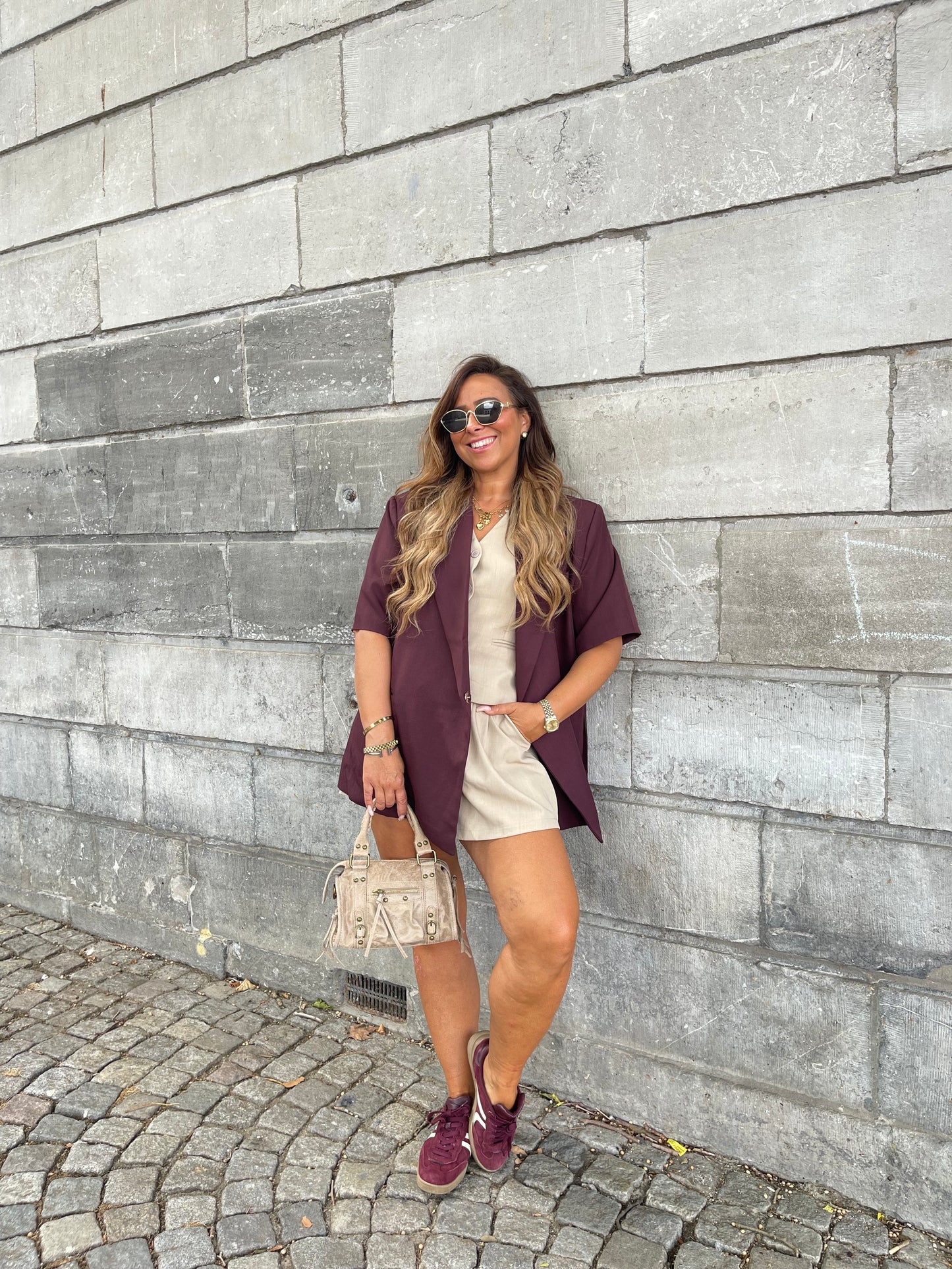 Story Teller Obsession Burgundy