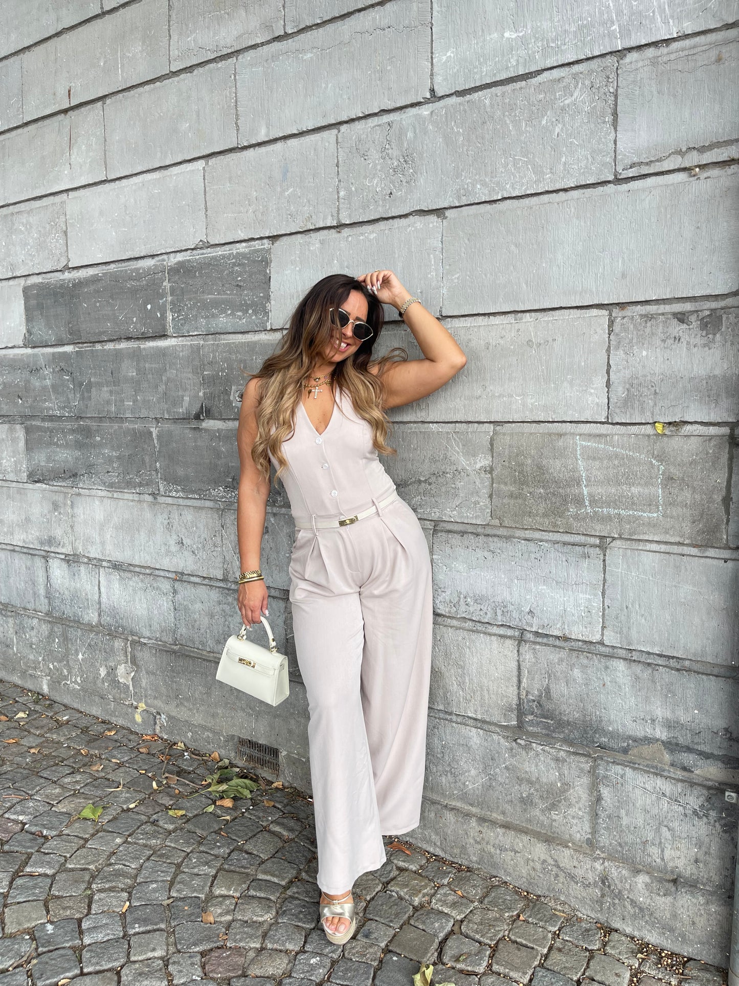 Magical Story Beige