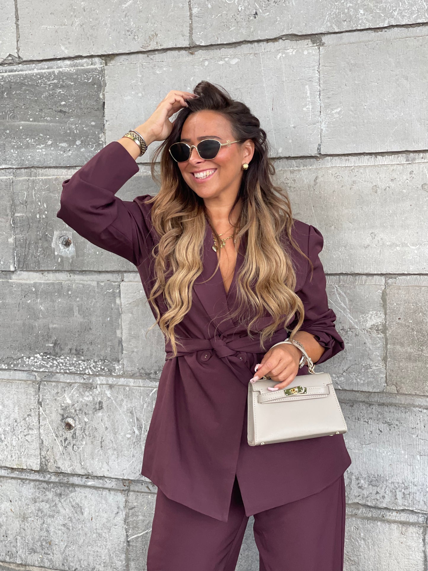 Love Story Burgundy