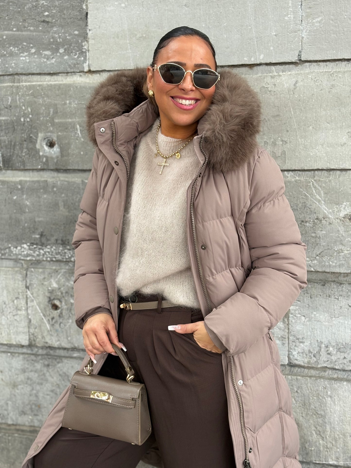 Winter Days Taupe