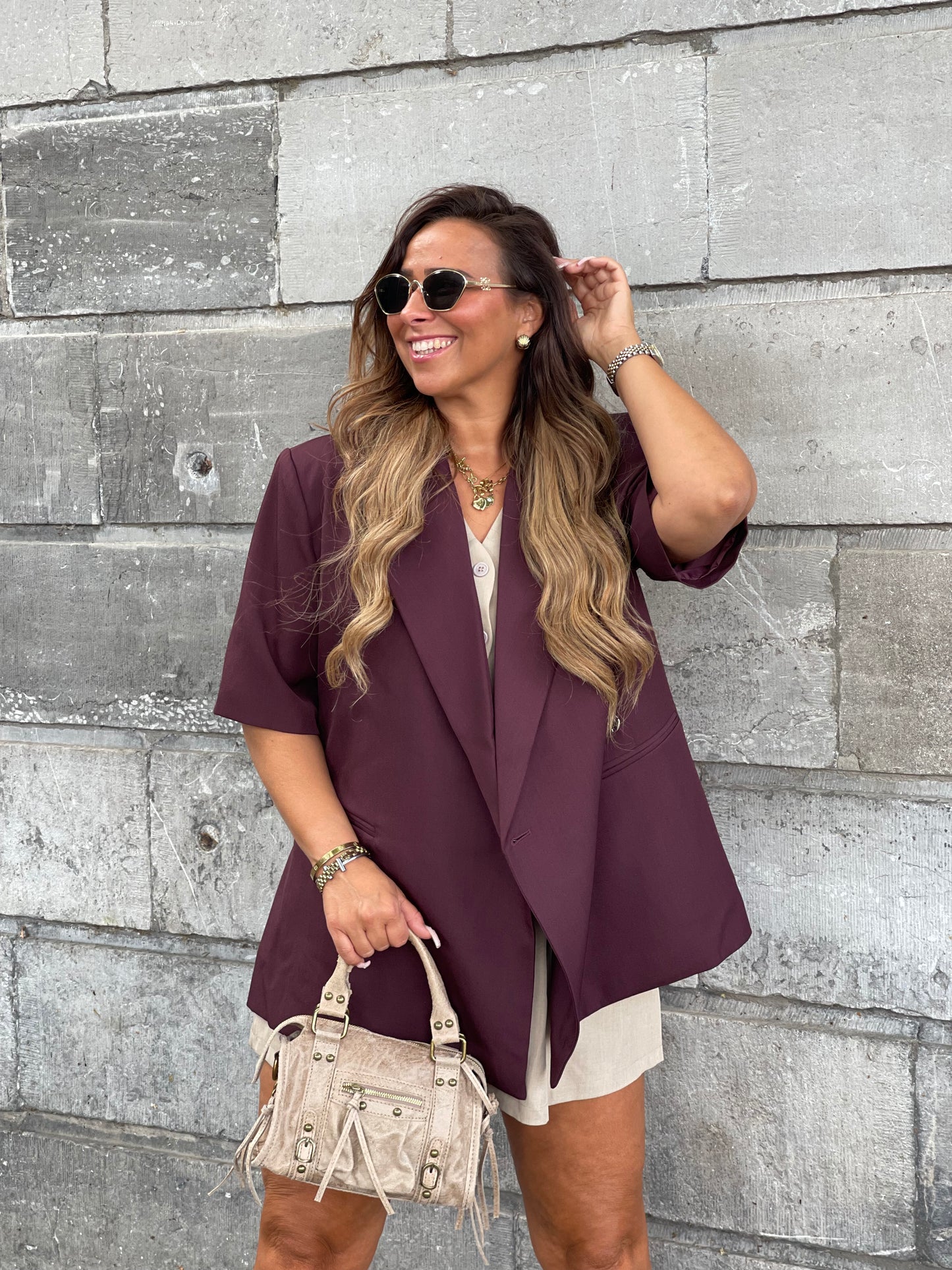 Story Teller Obsession Burgundy