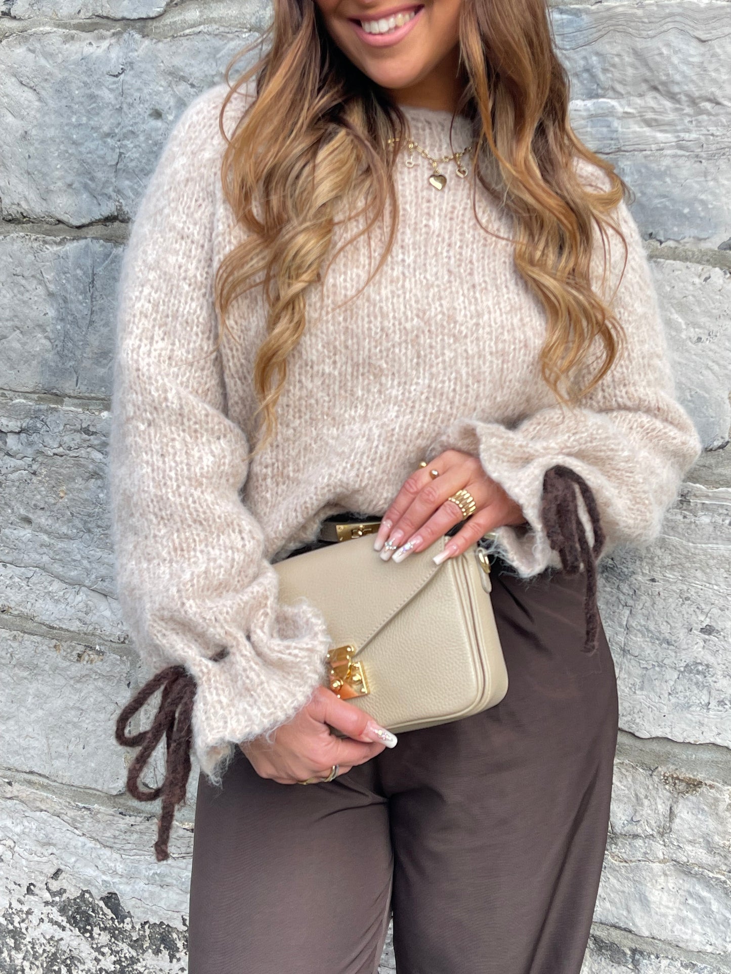 She Aint You Beige - MyBajka