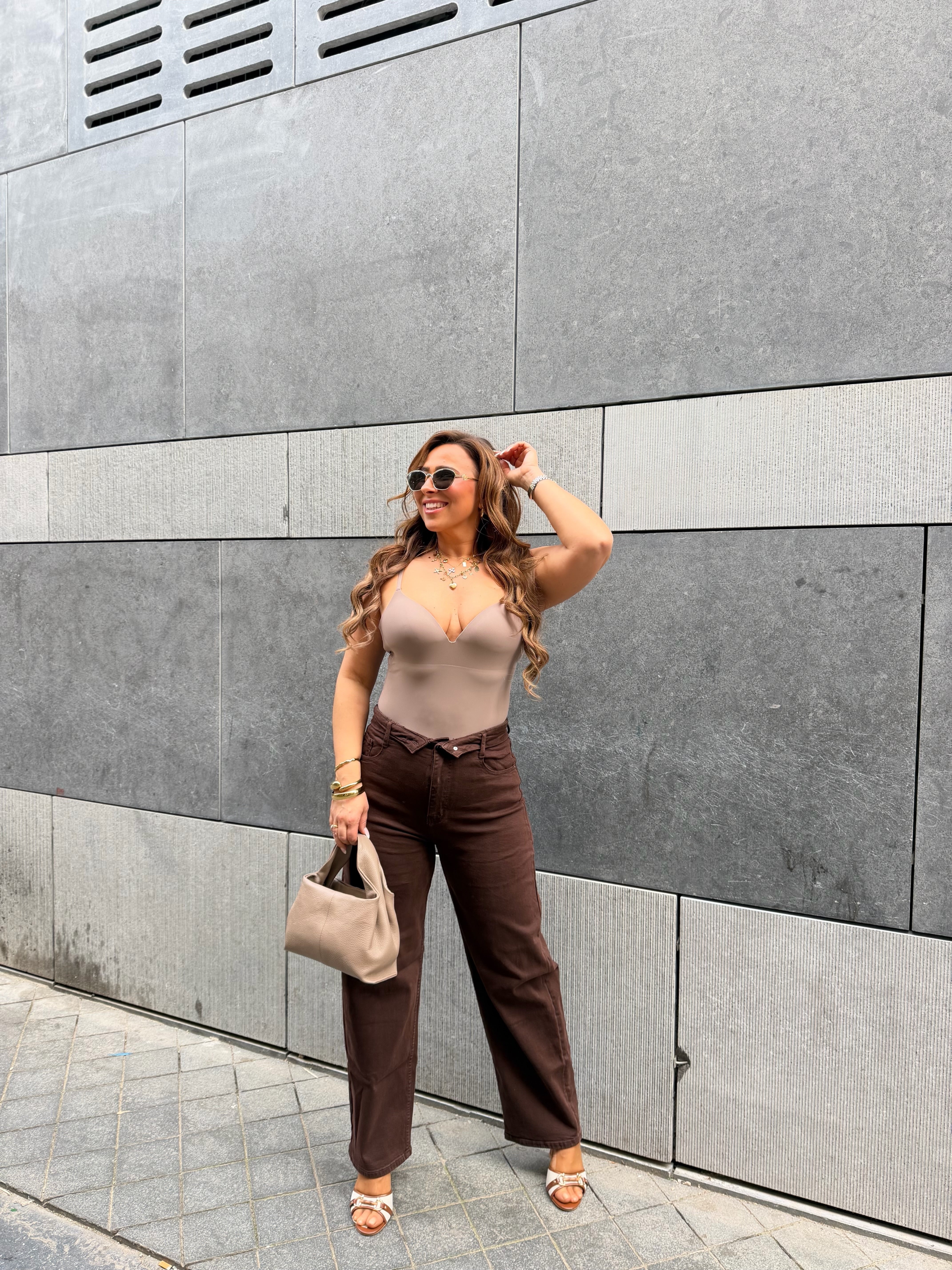 Basic Body Taupe