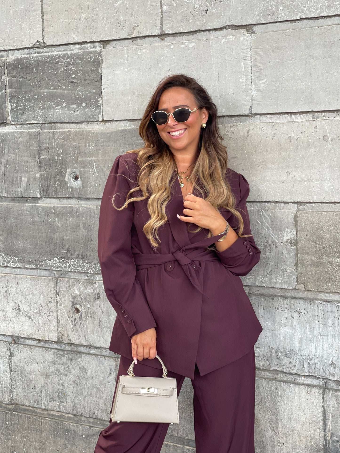 Love Story Burgundy