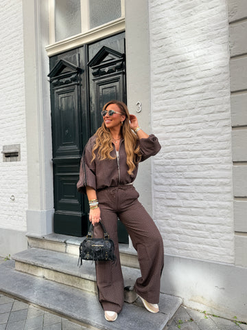 Out Of Style Jogger Brown