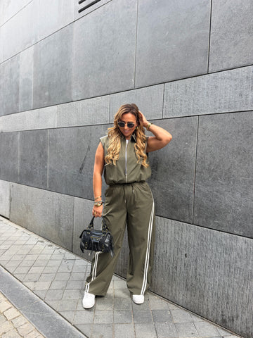 She Is The One Jogger Khaki