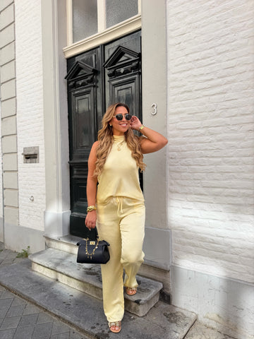 Soft Desire Butter Yellow