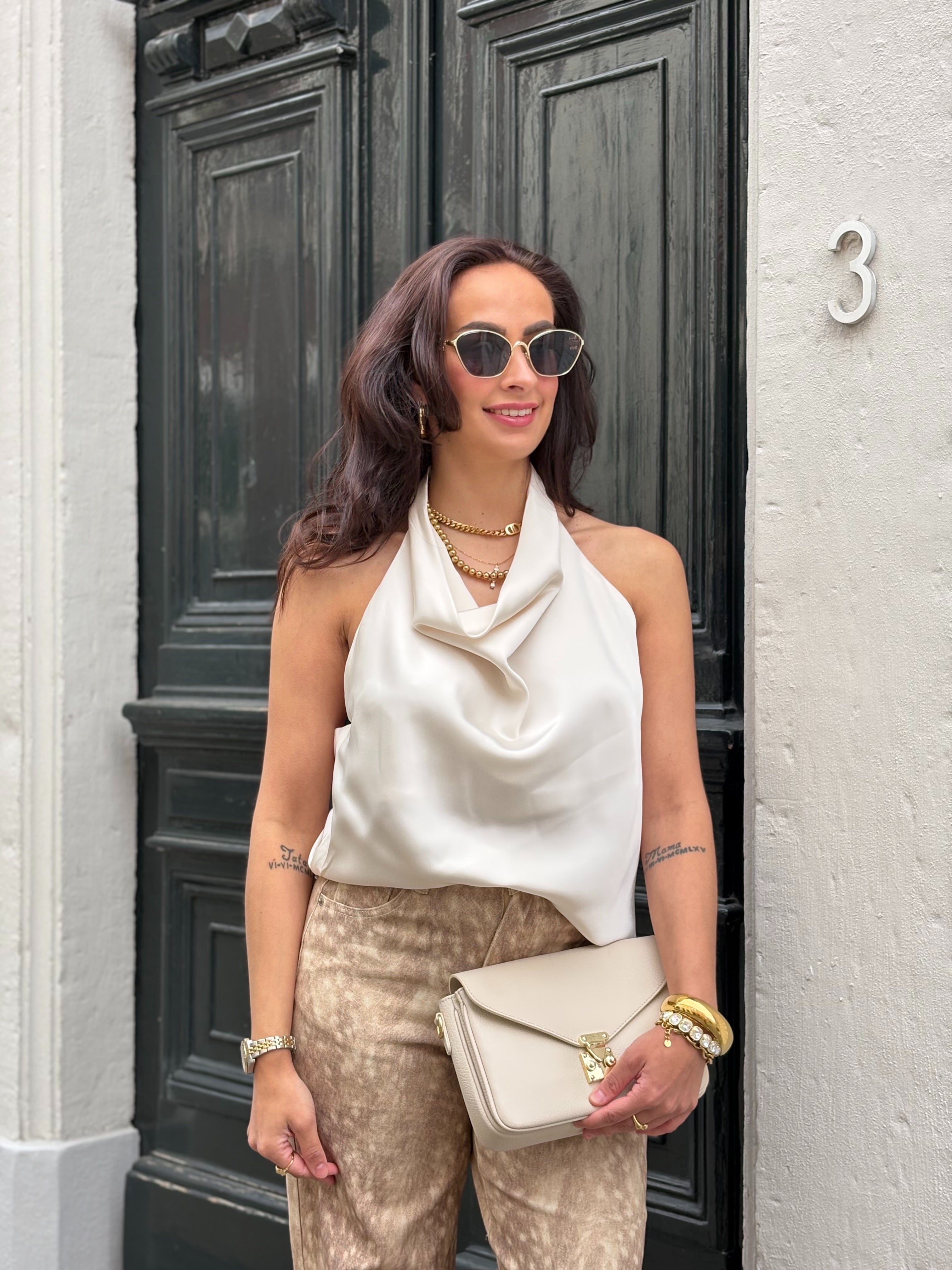 Desire Top Off White