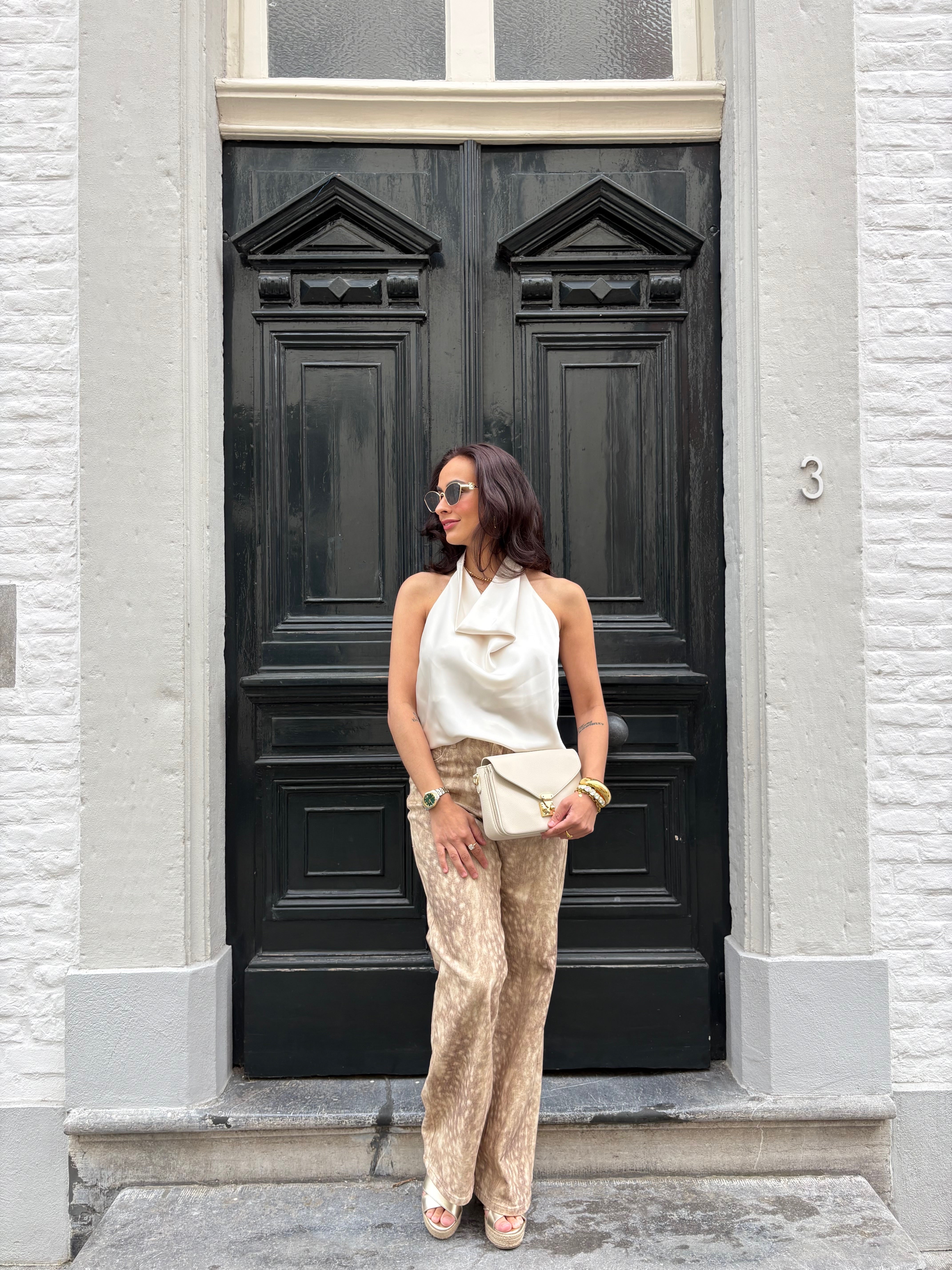 Desire Top Off White