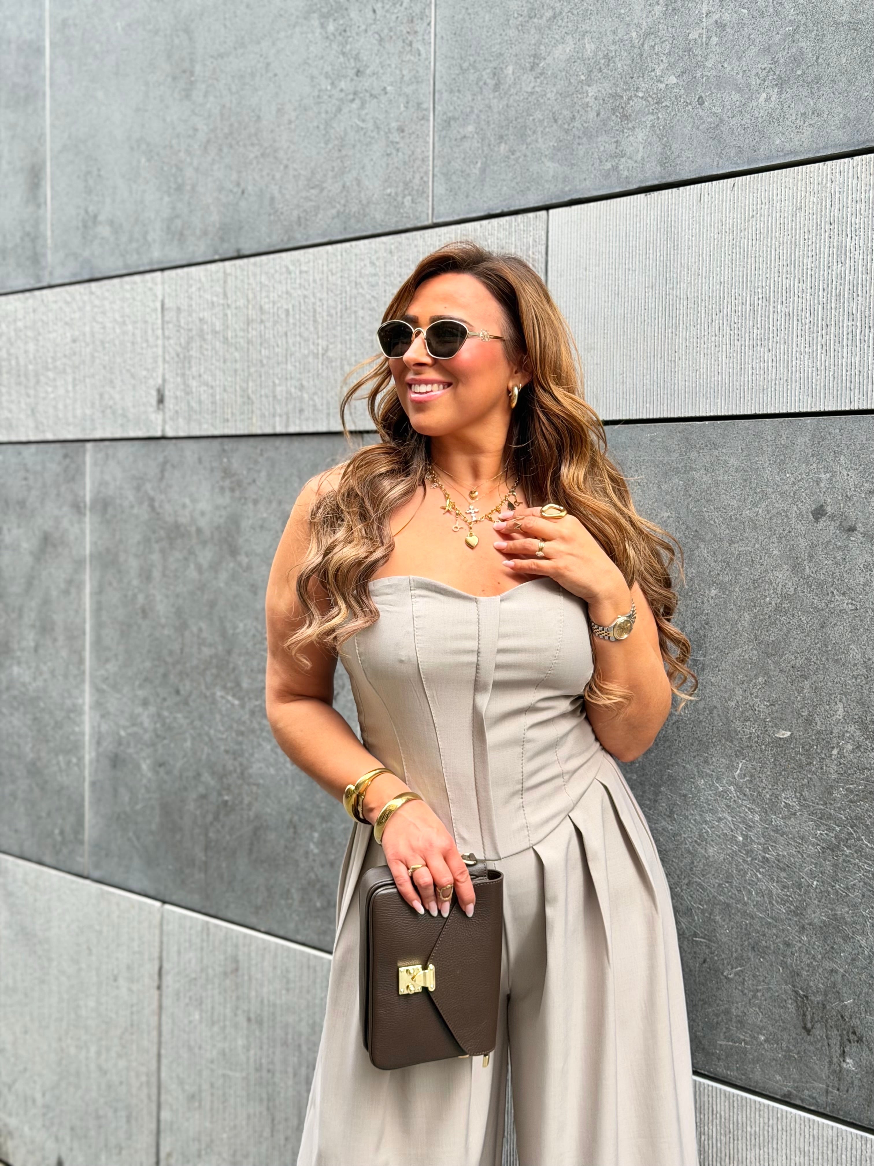 LA Taupe