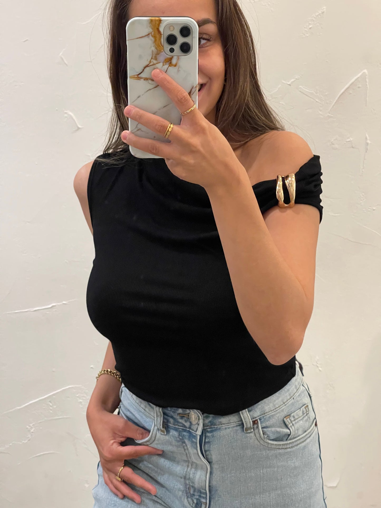 A Taste Of Gold Black