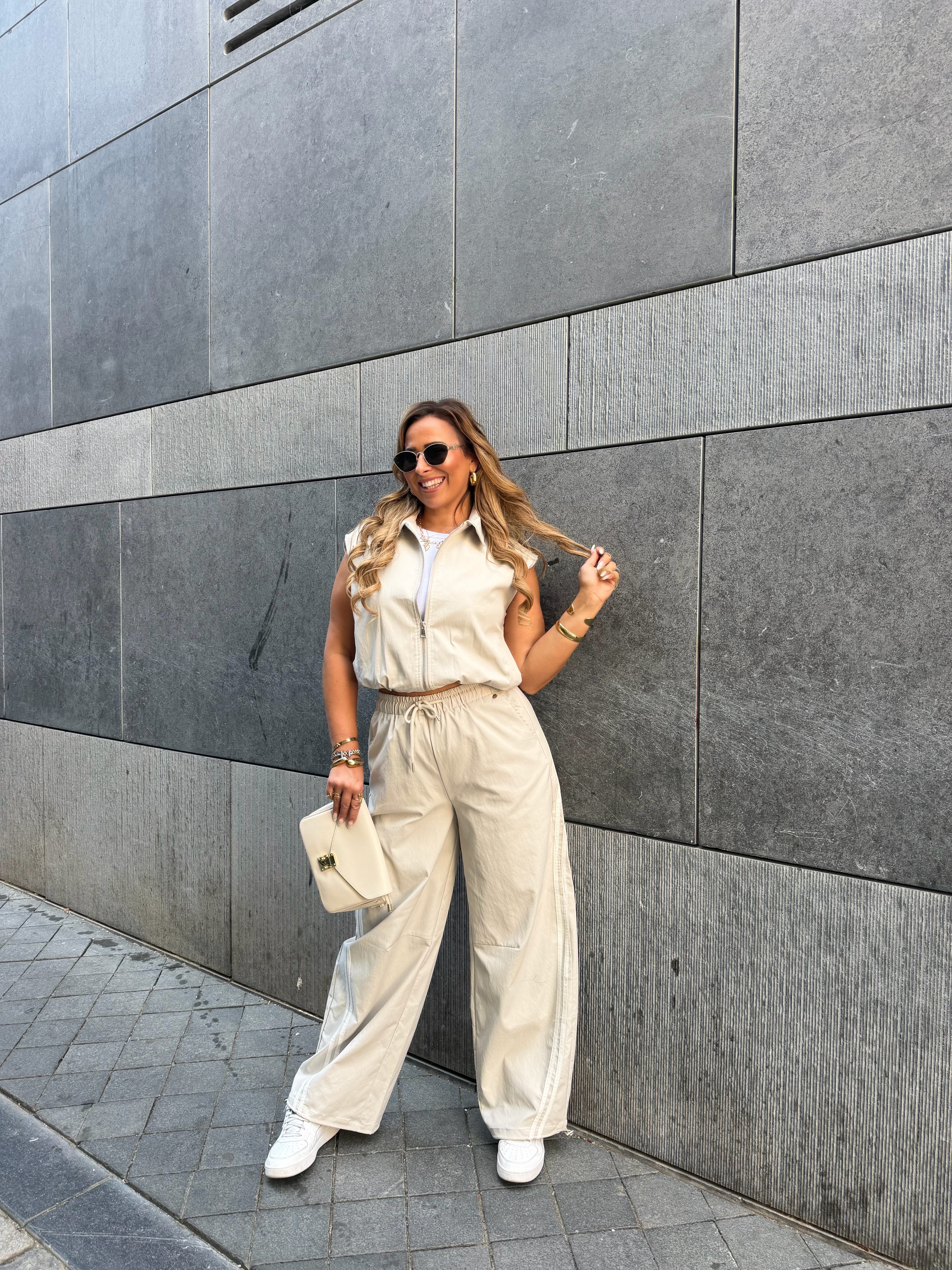 She Is The One Gilletje Beige