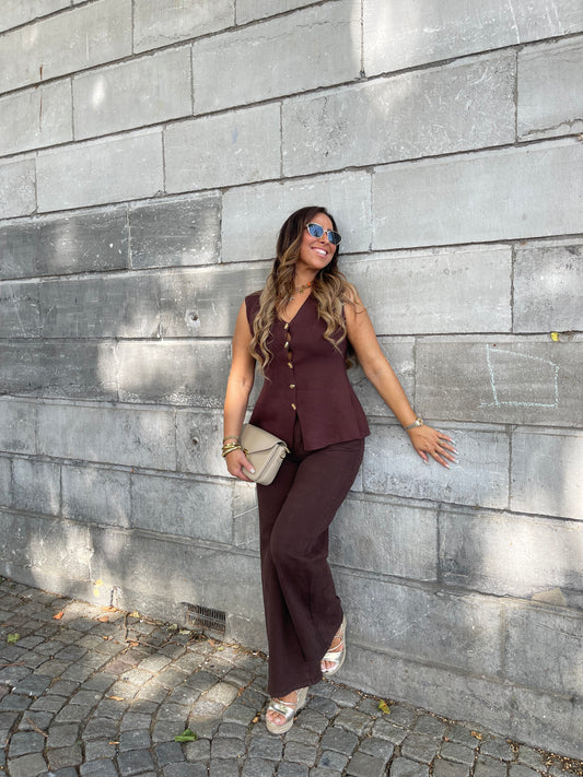 Wide Elegance Brown