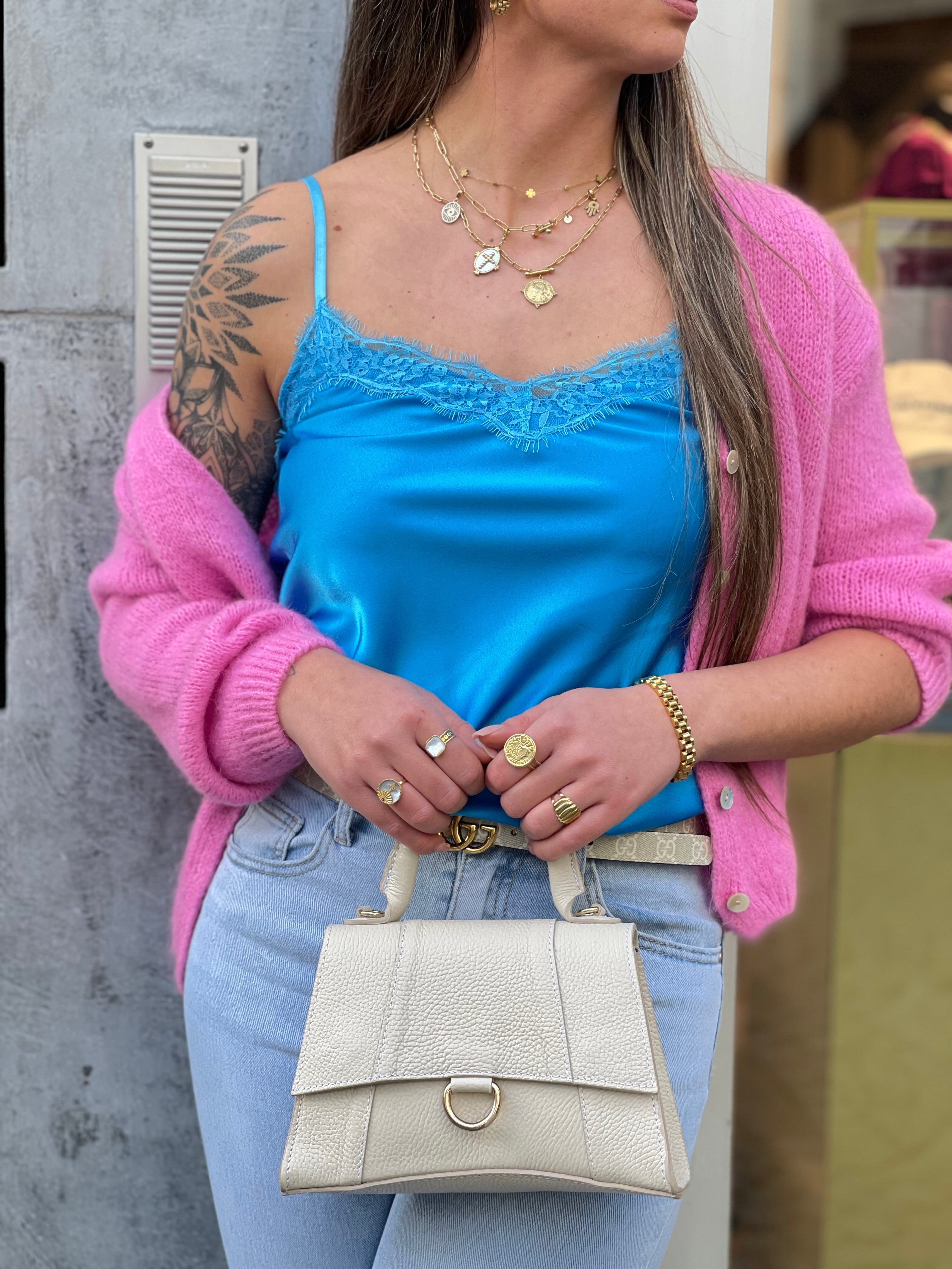 Le Top Parfait Bleu Soyeux