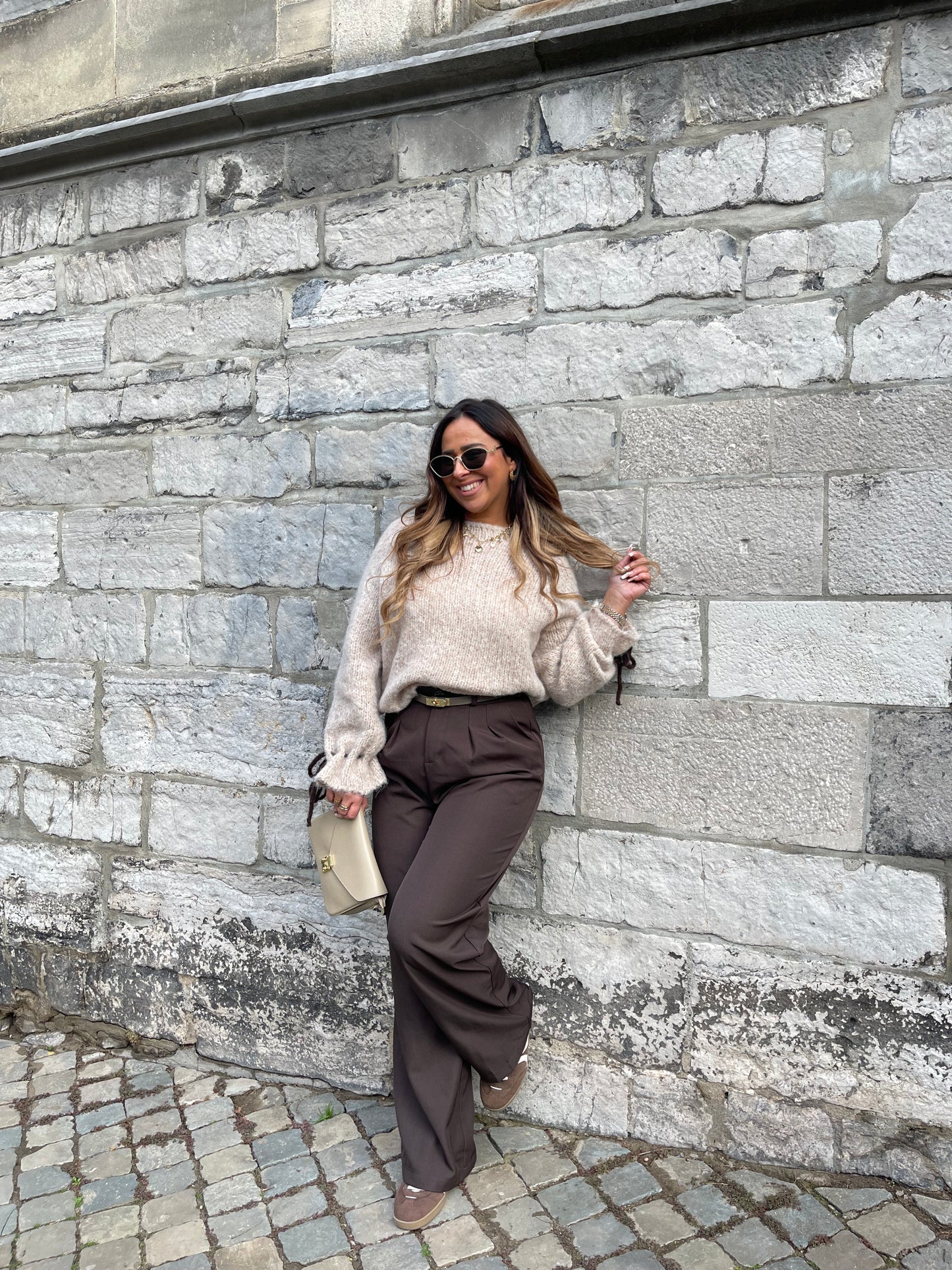 She Aint You Beige - MyBajka