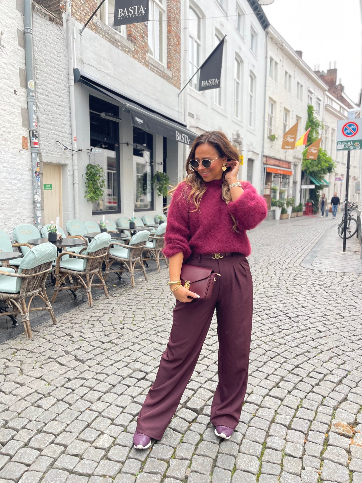 Magical Winter Burgundy