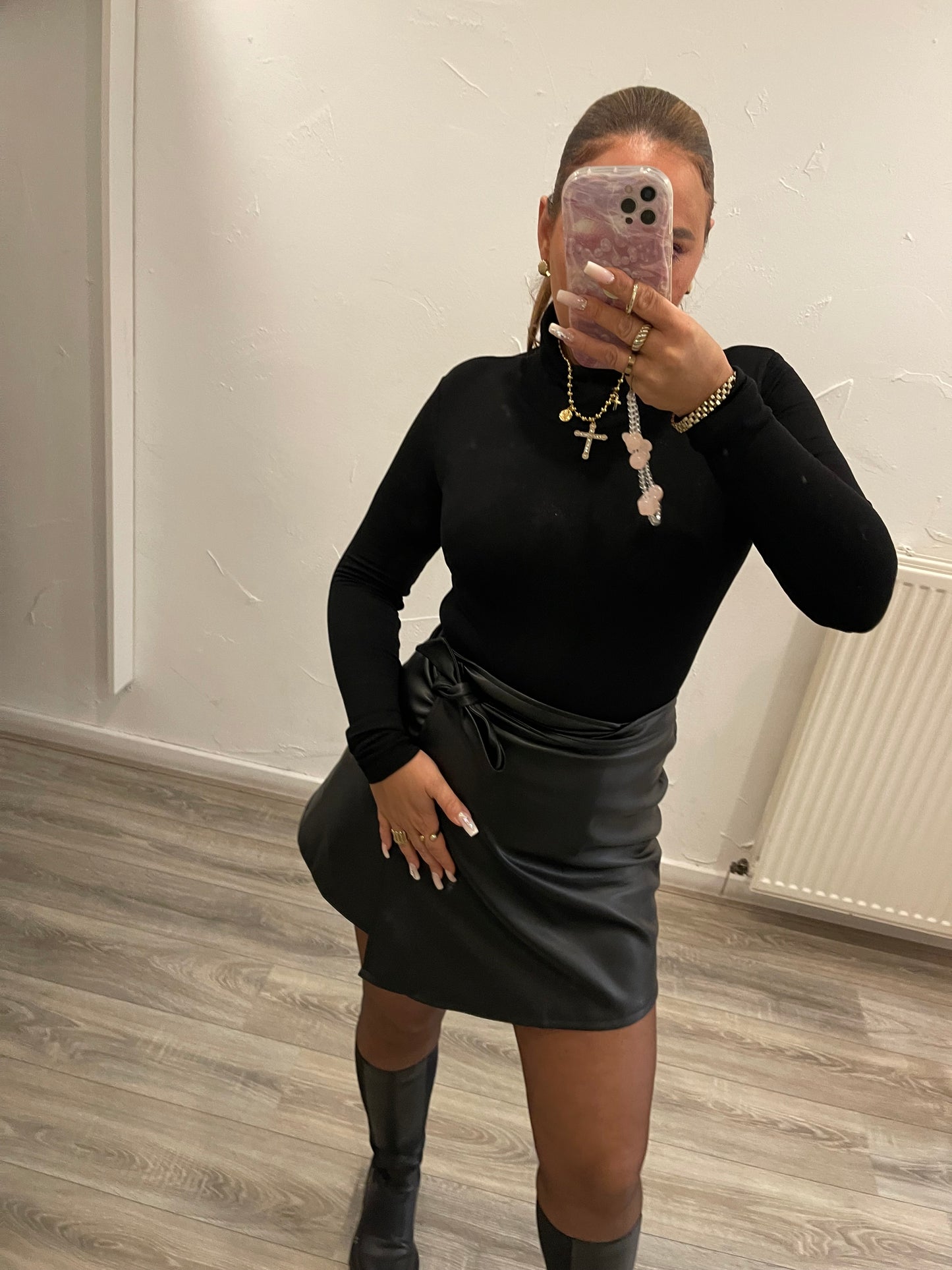 Basic Top High Neck Black