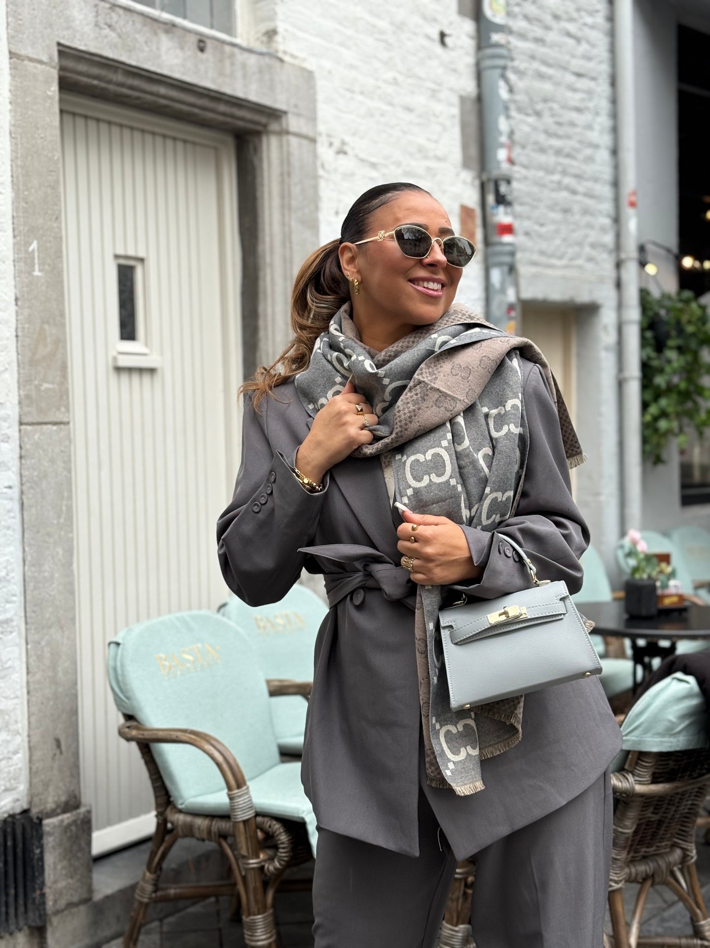Obsessieve Lover Grey