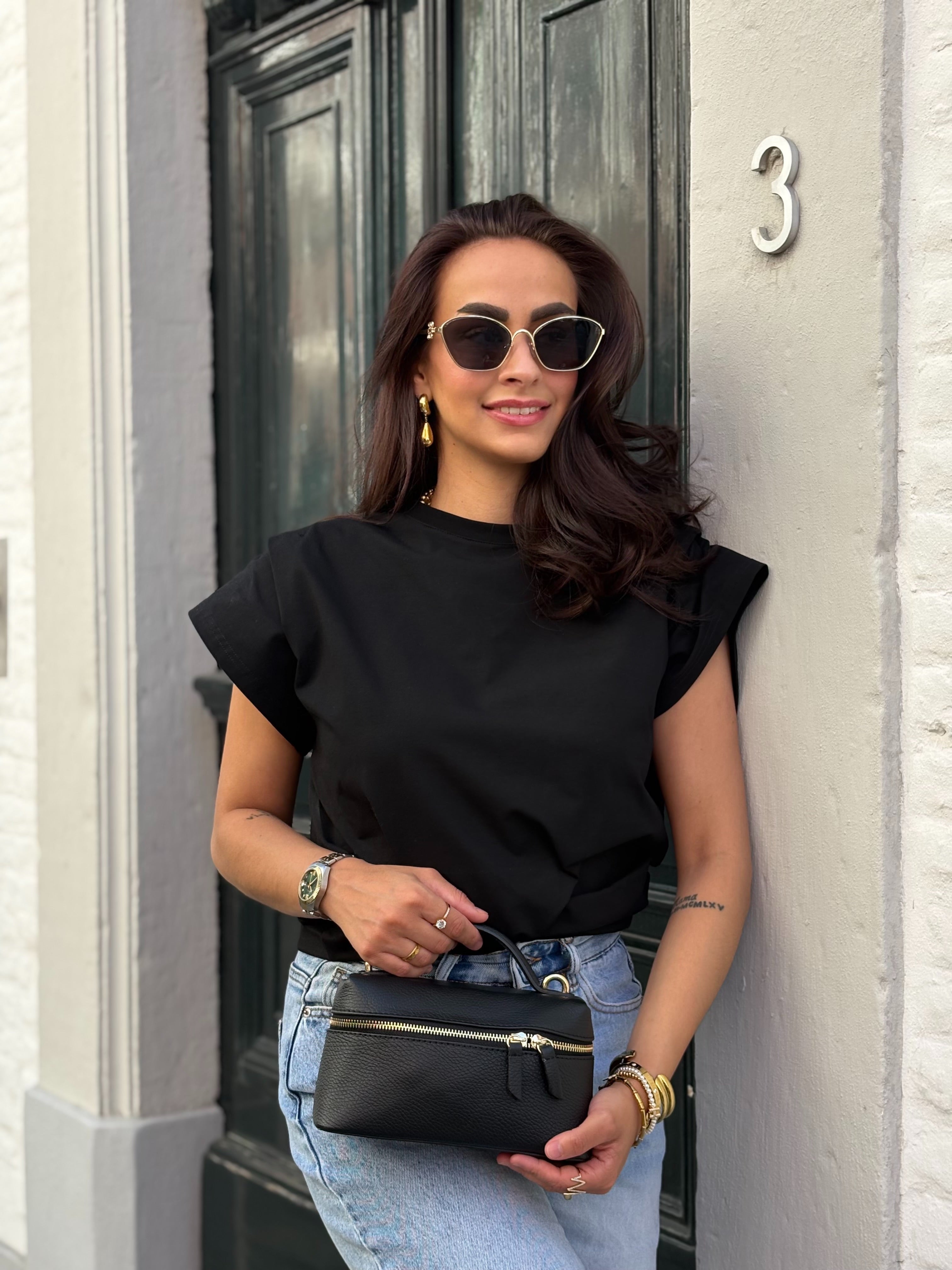 Forever Basic Black