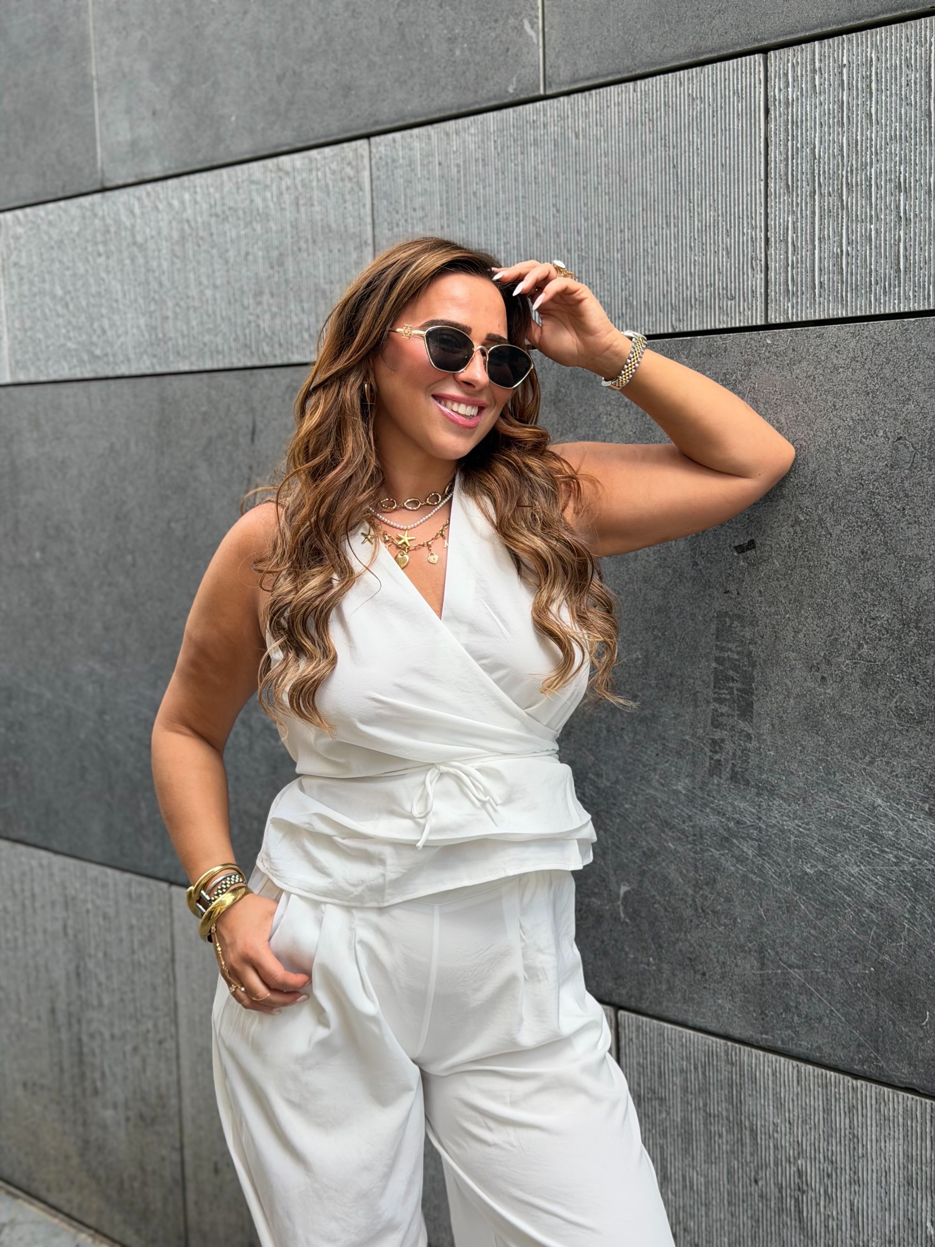 Beachy Summer White