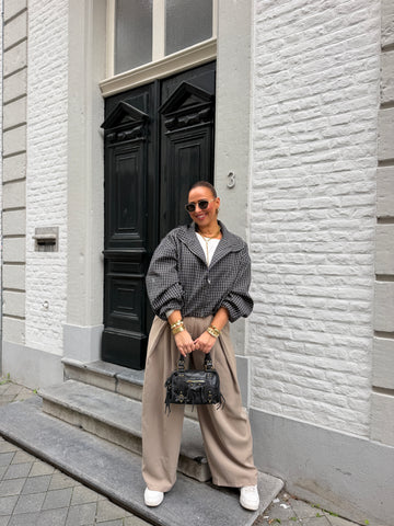 Yours Beige