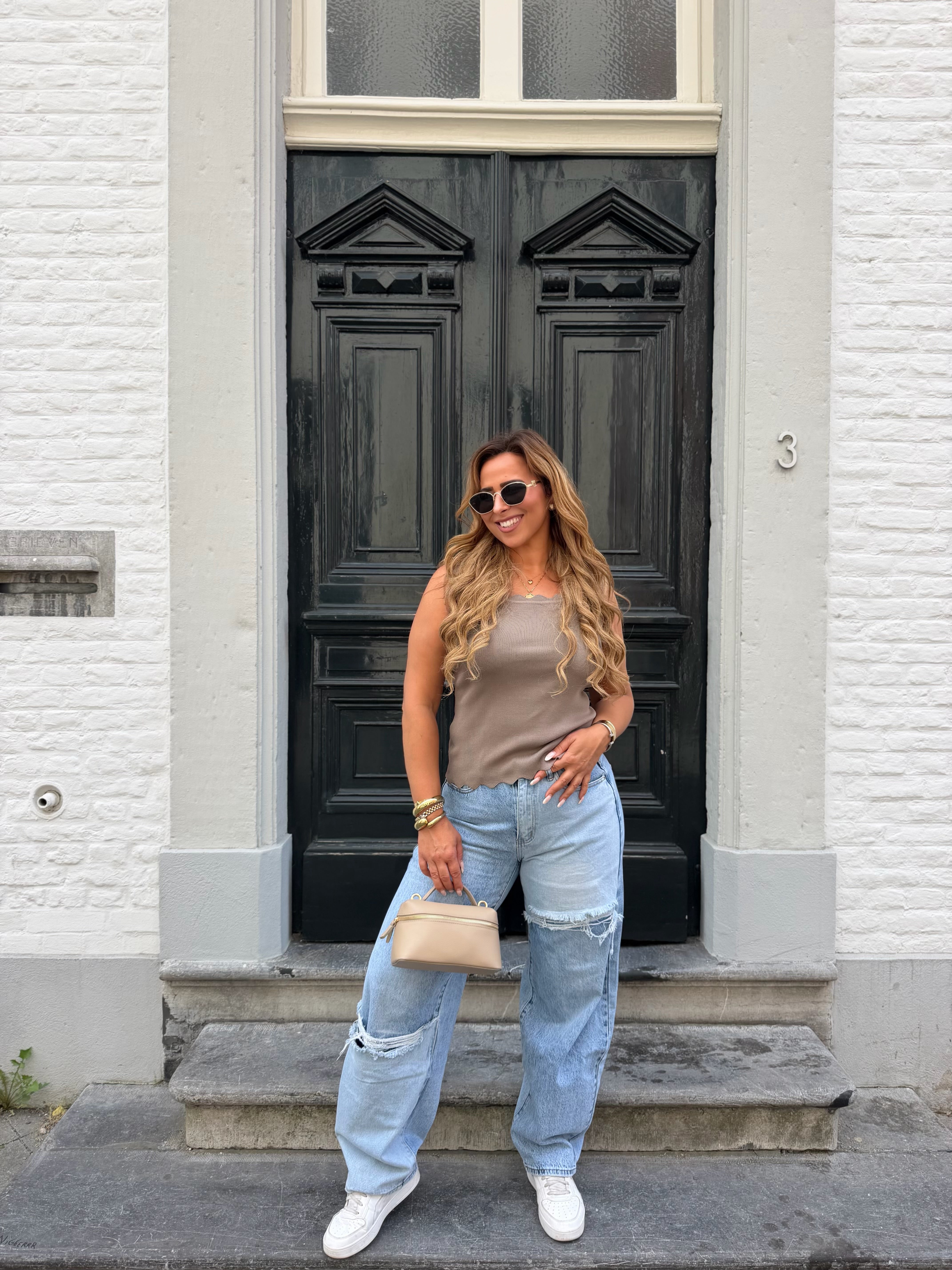 Basic Summer Taupe