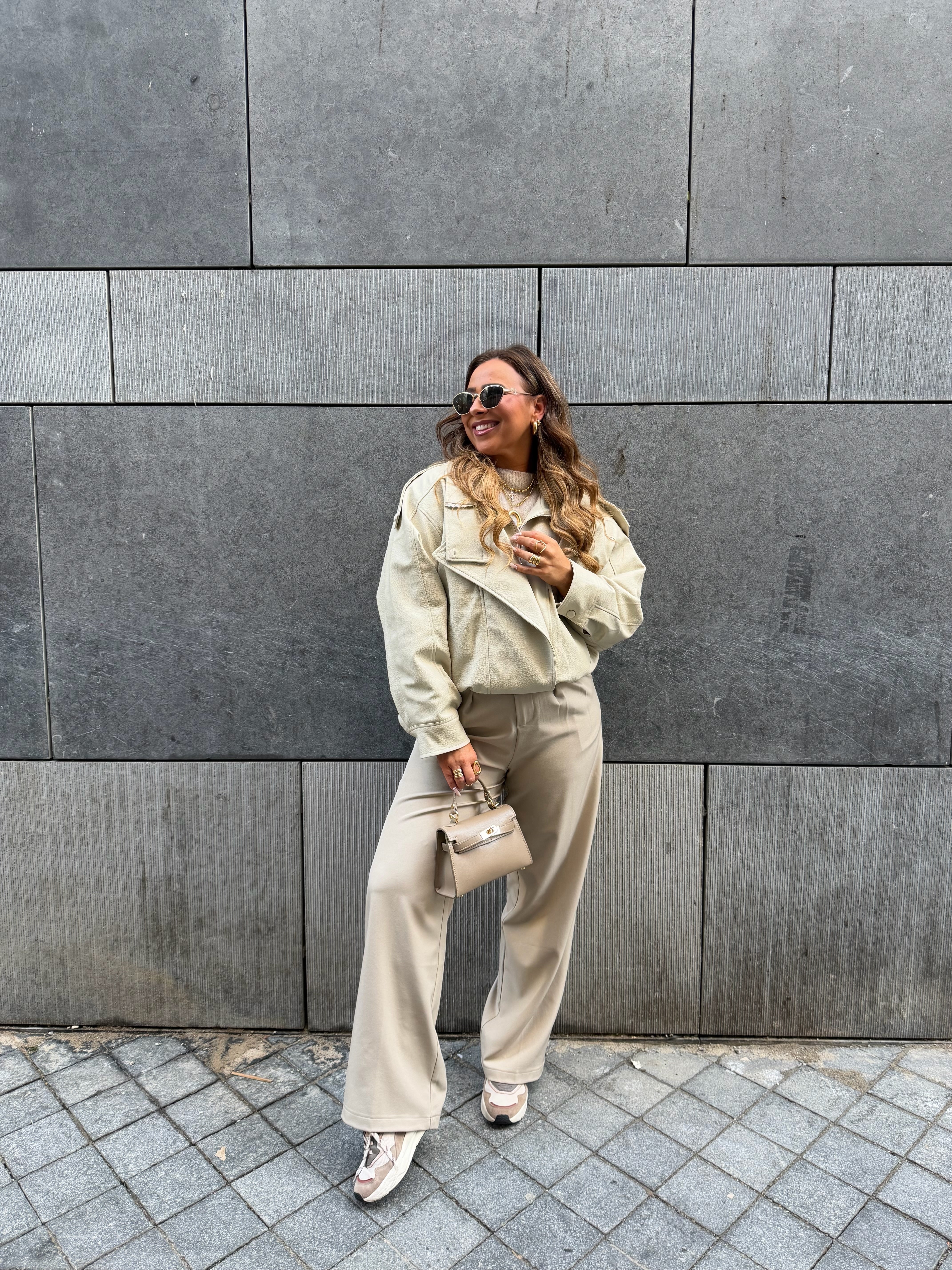 Lovely Desire Jacket Beige