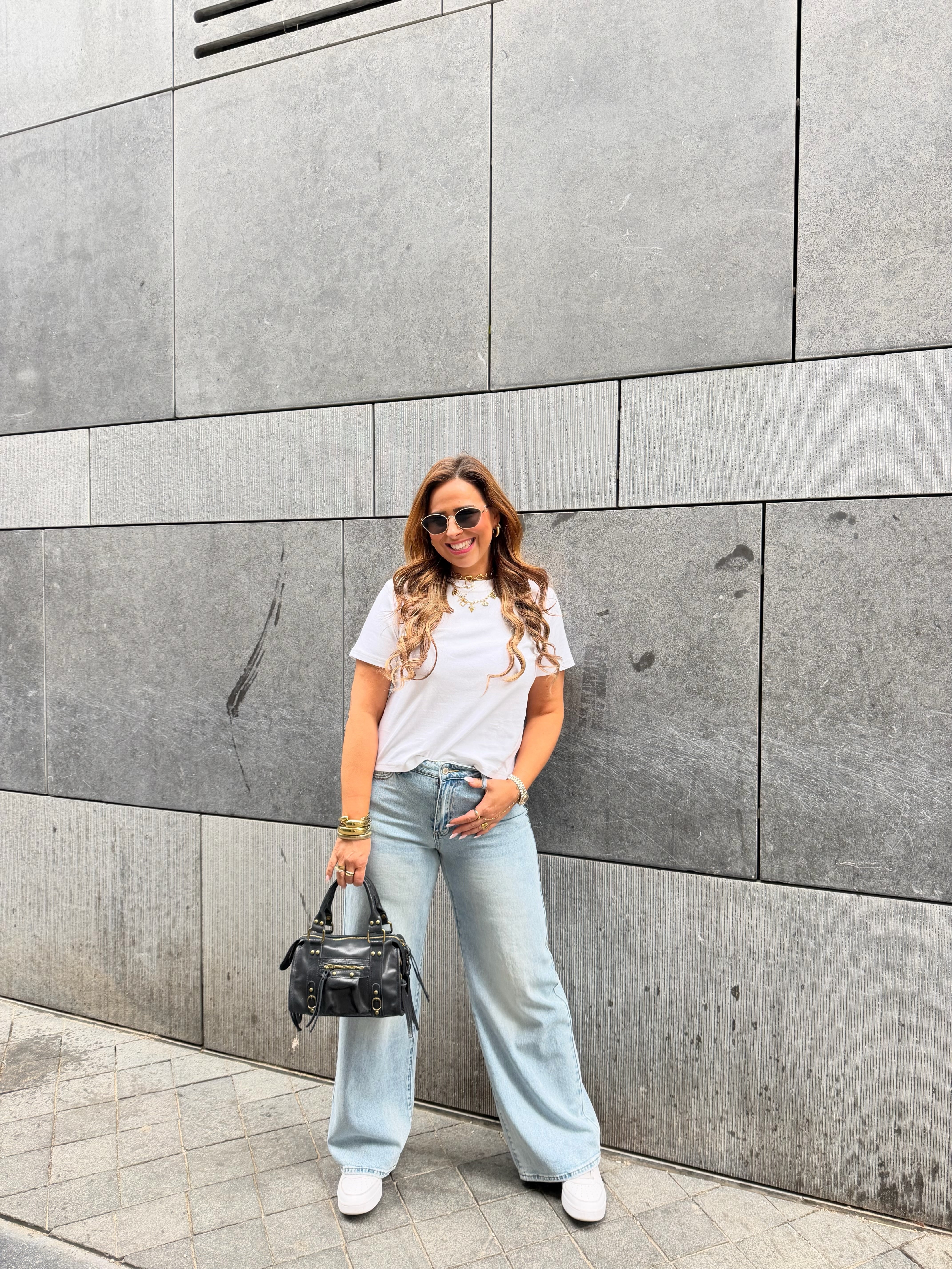 Basic Sweetie White