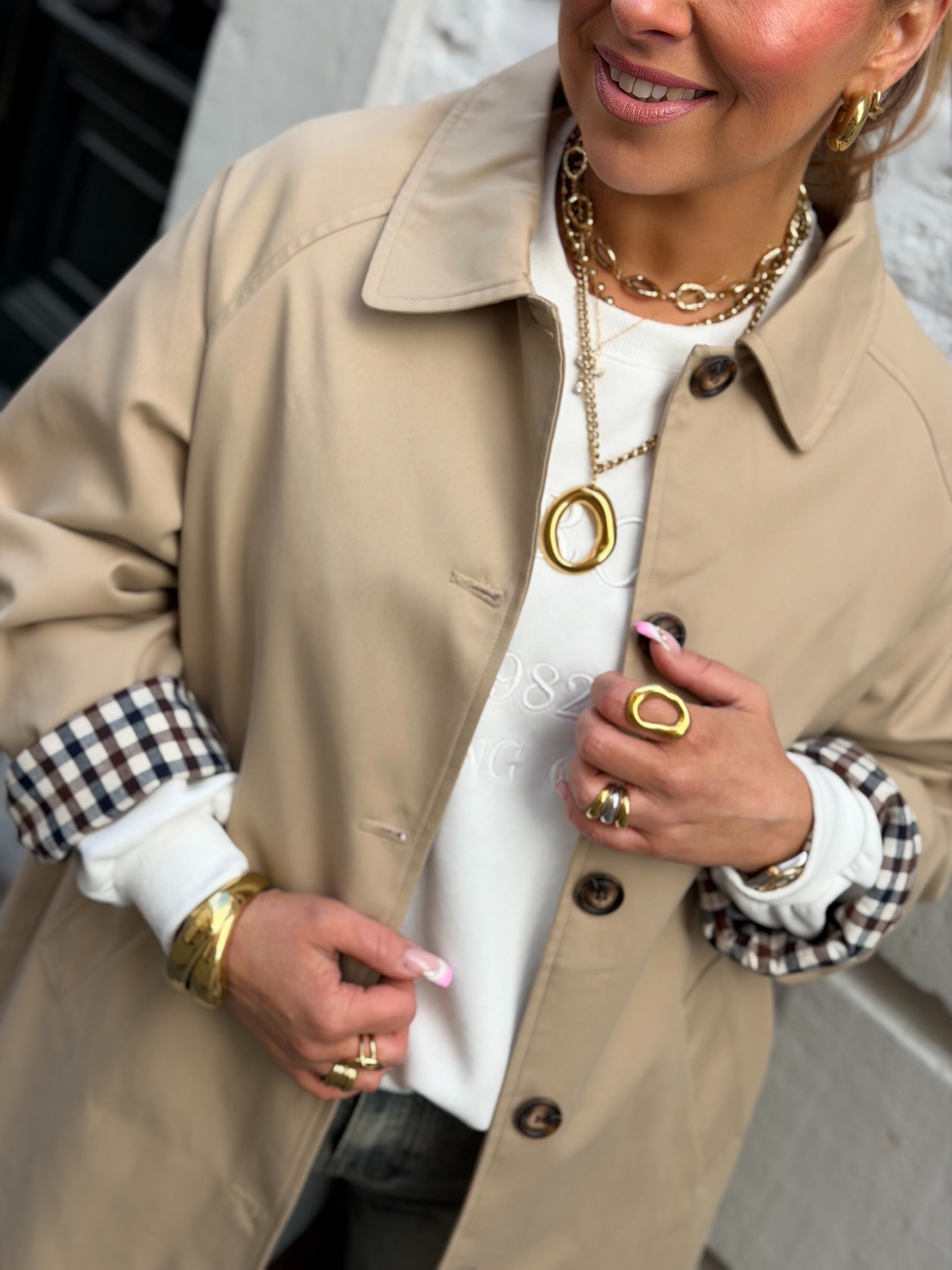 Trenchy Beige