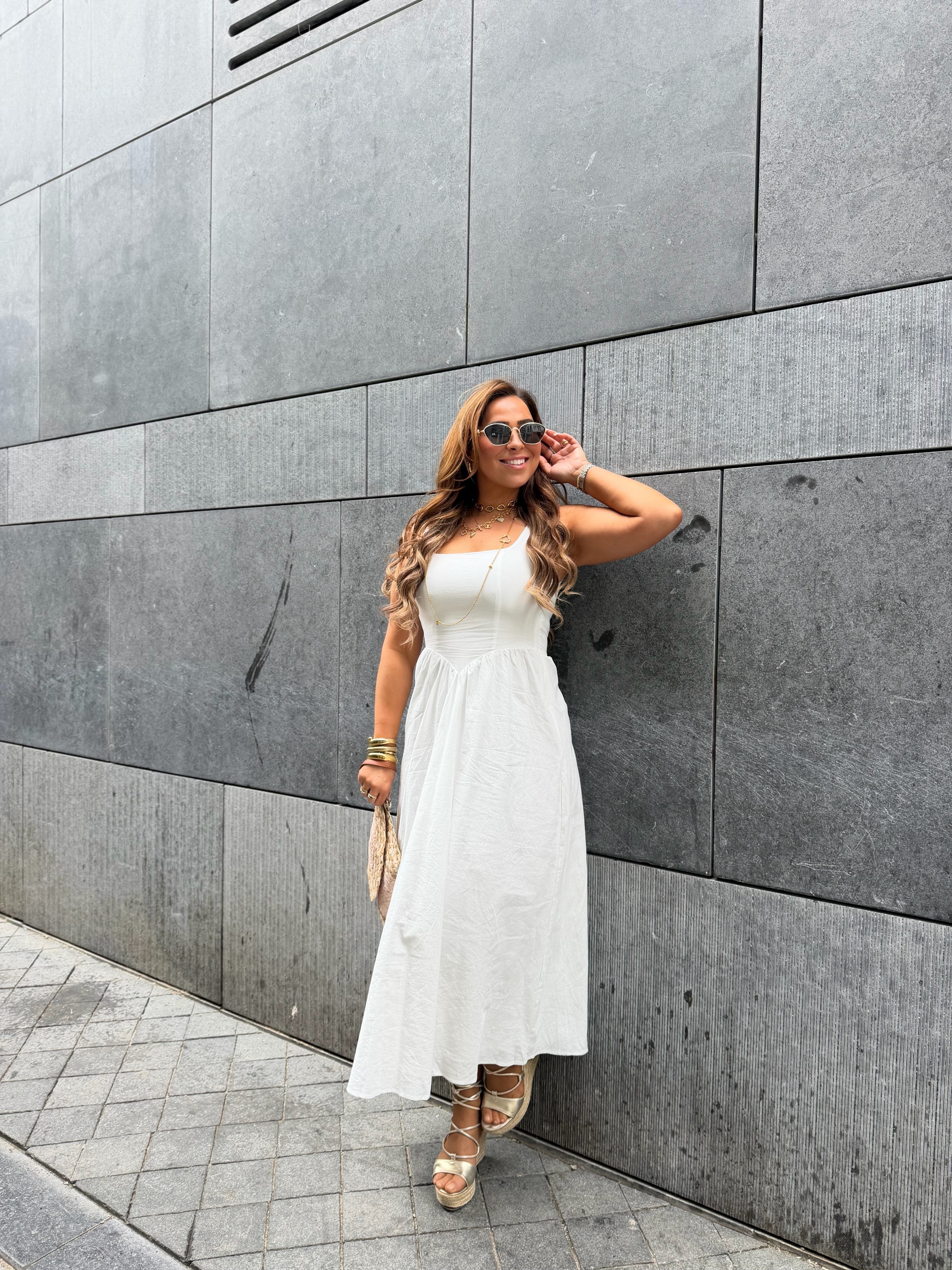 Desire White