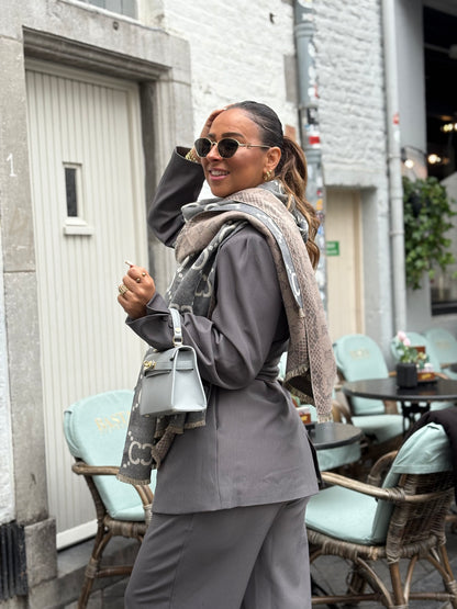 Obsessieve Lover Grey