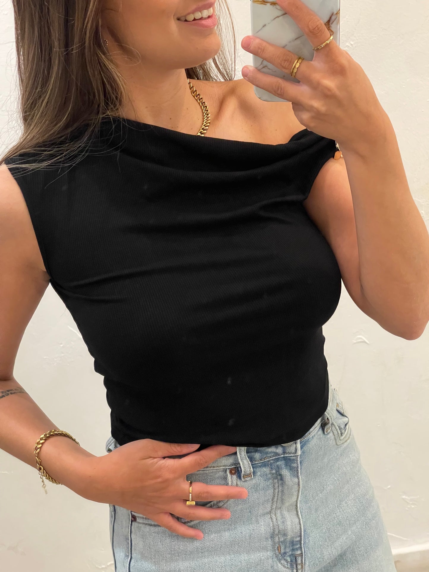 A Taste Of Gold Black