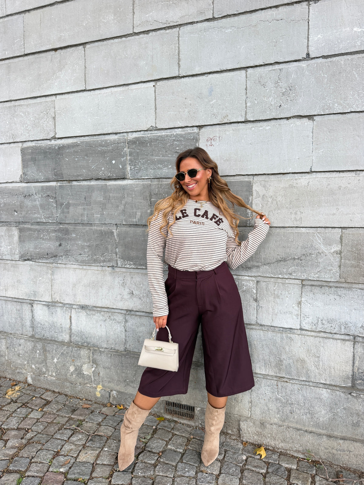 Le Cafe Beige