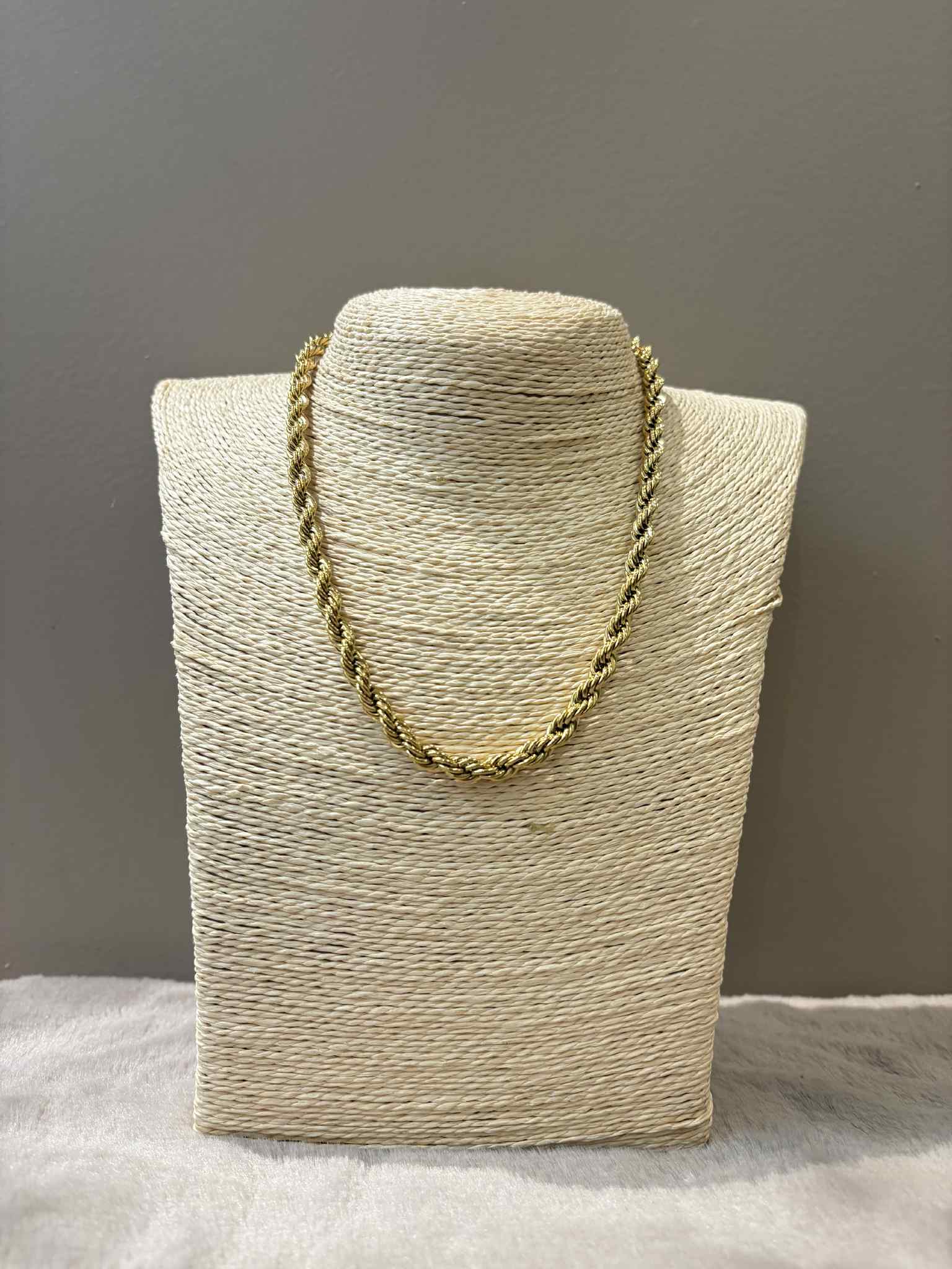 Golden Statement - MyBajka