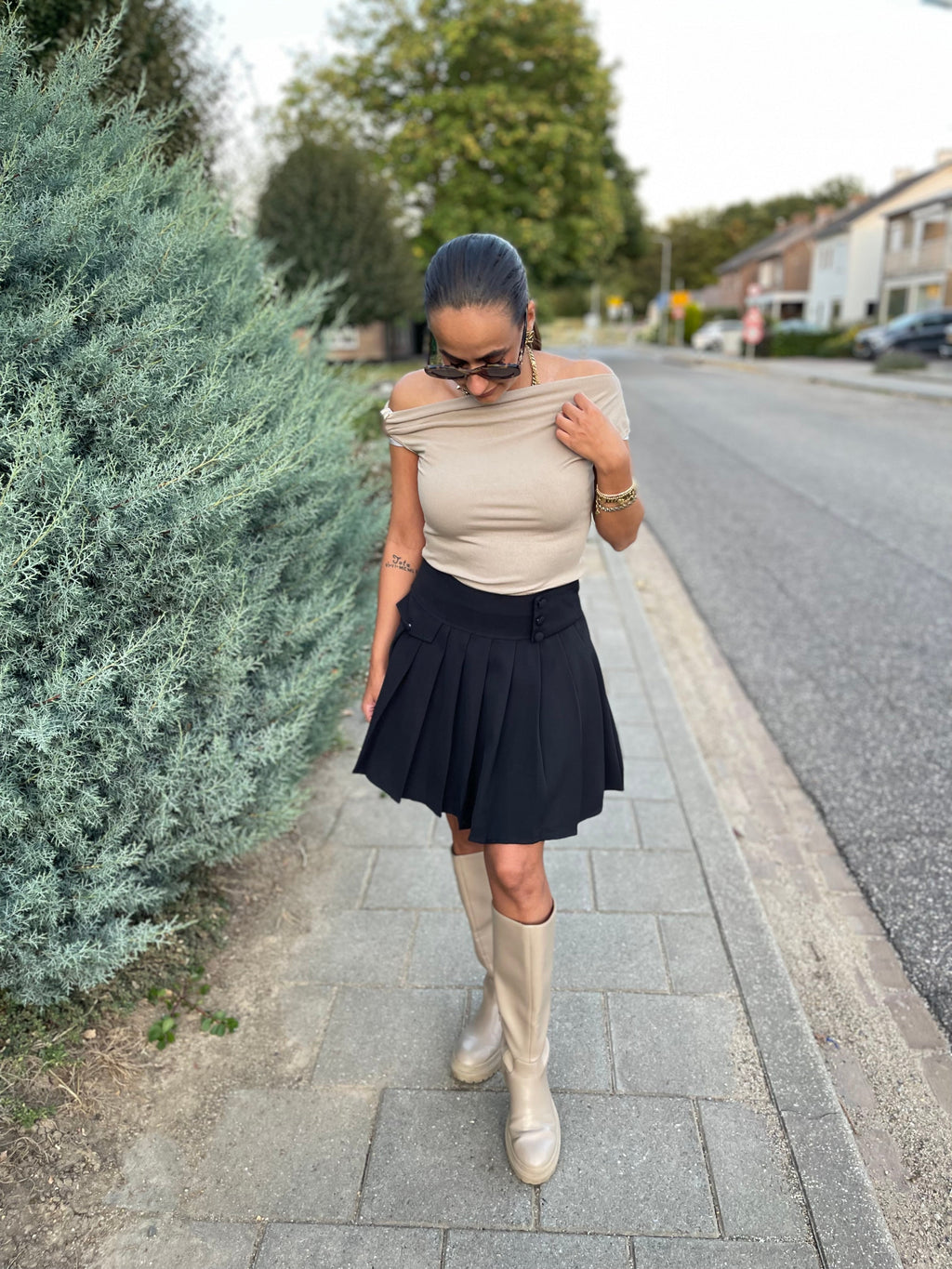 She Is Yours - MyBajka