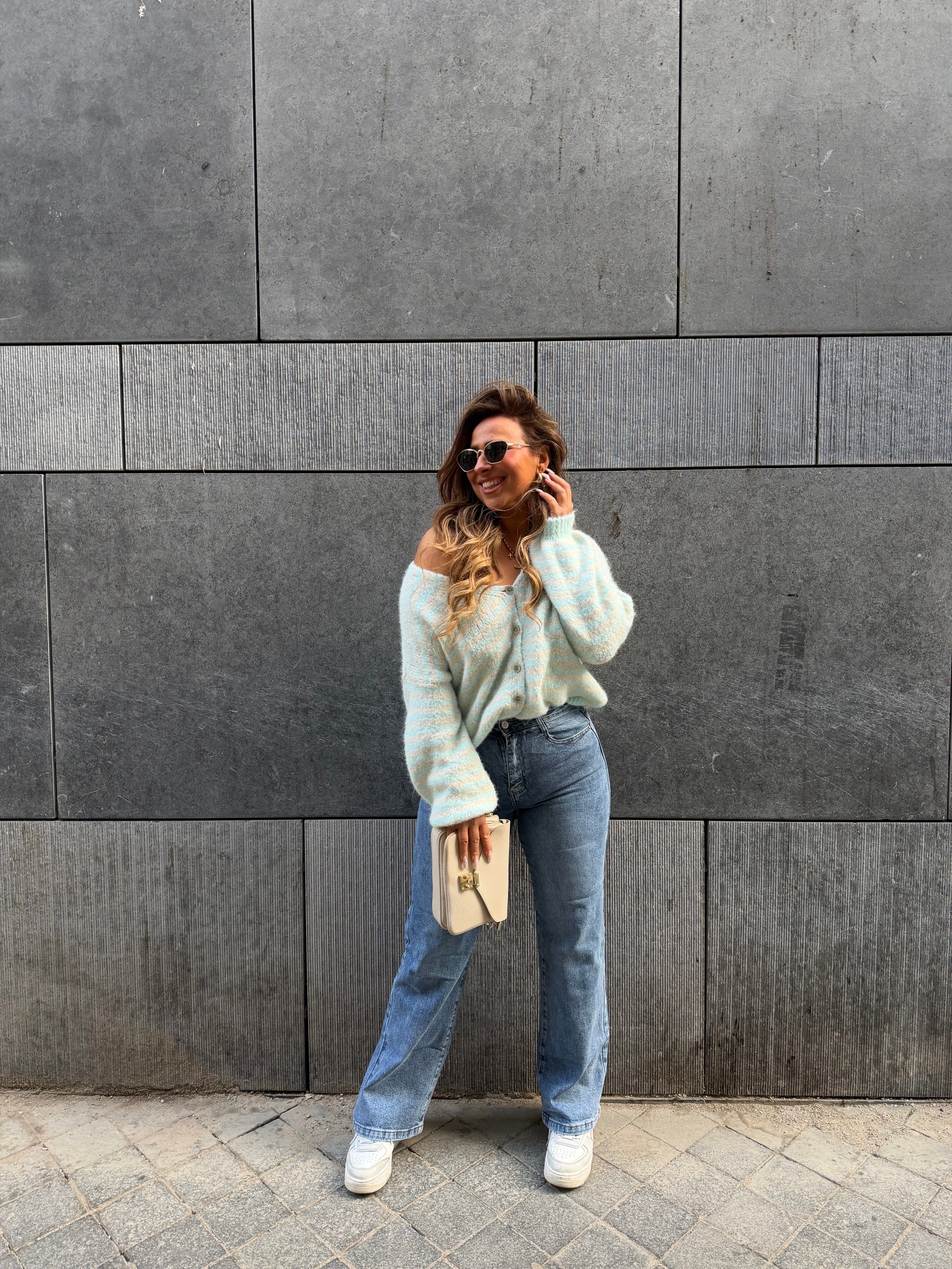 Vibing In Blue - MyBajka