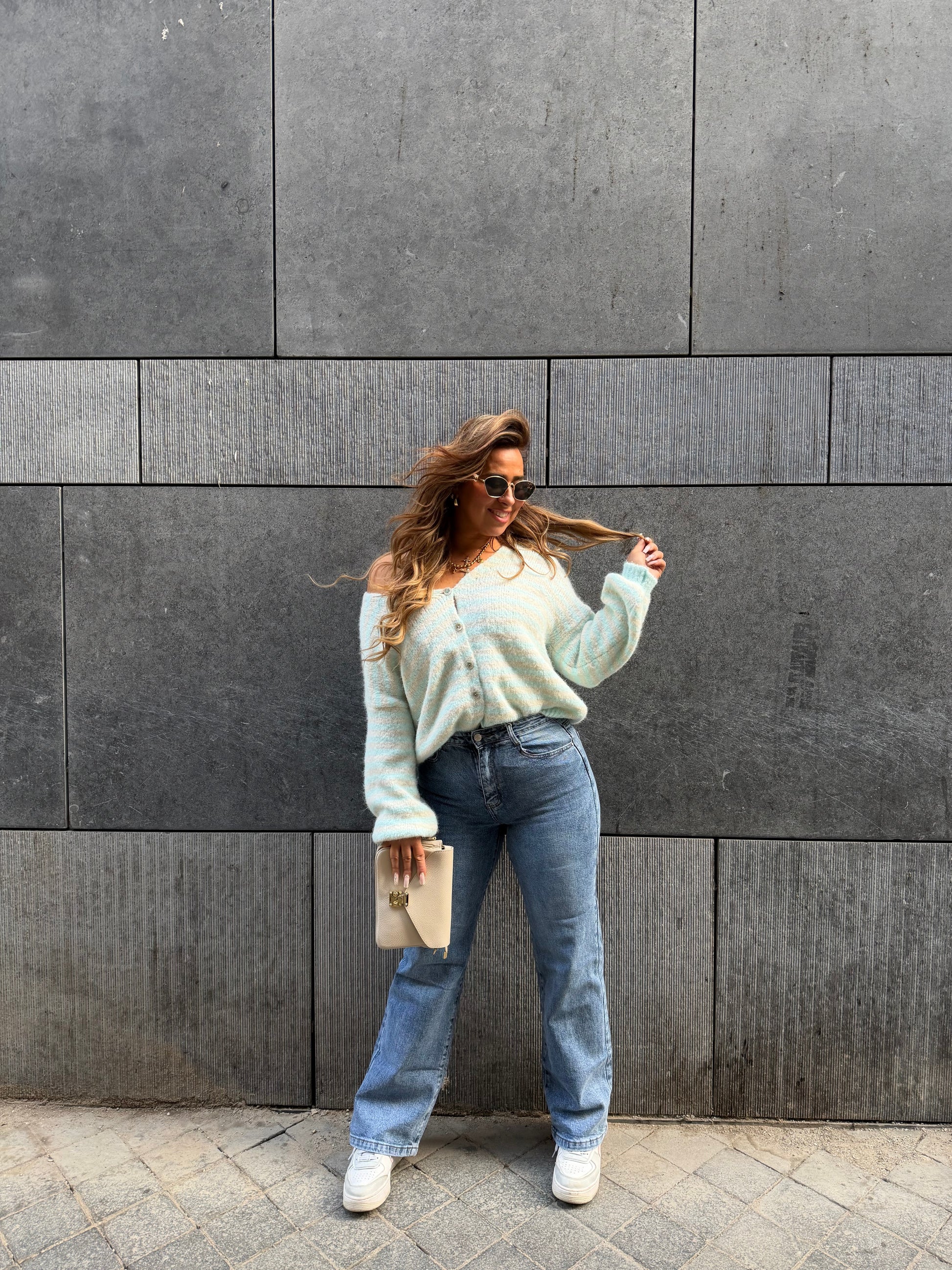 Vibing In Blue - MyBajka