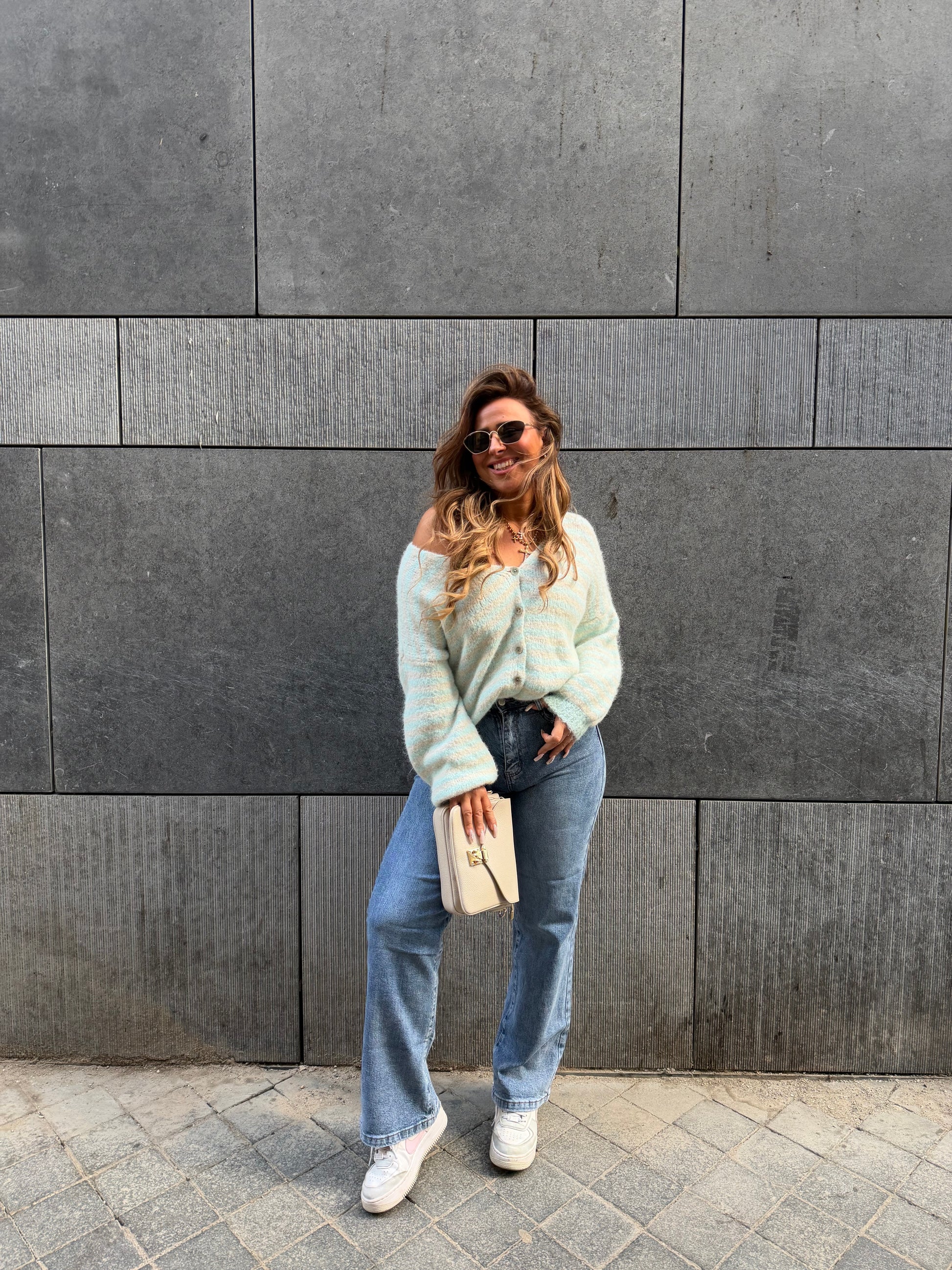 Vibing In Blue - MyBajka