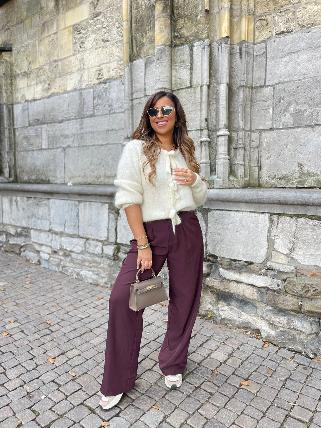 Winter Is Caling Off White - MyBajka